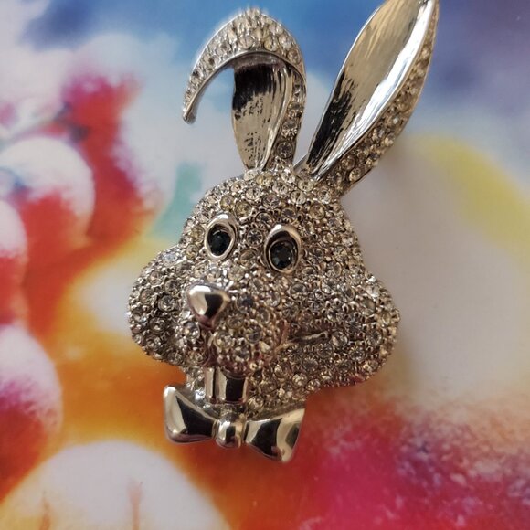 Rhinestone Bunny  Rabbit Brooch Pin - Picture 5 of 10
